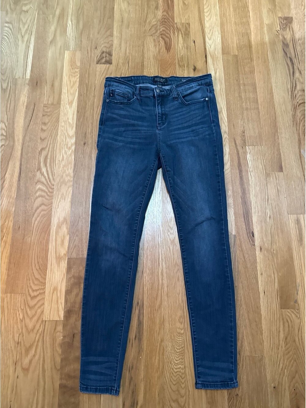 Judy Blue Skinny Fit 13/31 Style JB8248SSDK